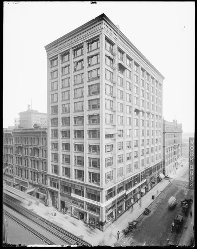 Powers Building, Chicago, Illinois, USA, n. 1903 (b/w valokuva) tekijältä Barnes and Crosby