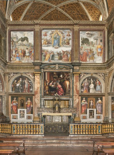 Näkymä freskoille, joissa on kolmen kuninkaan palvonta tekijältä Bernardino Luini