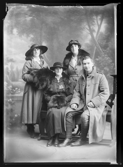 Ruskea tekijältä Berry and Co