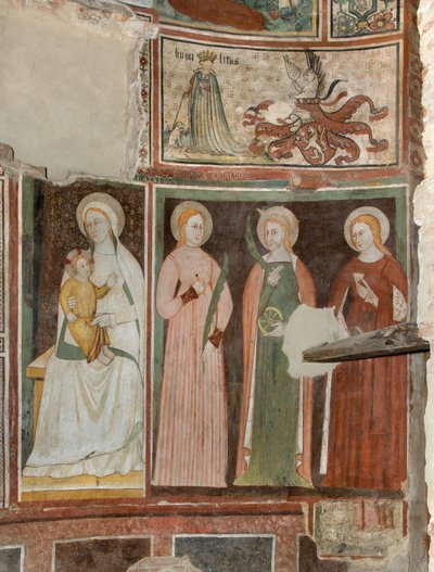 North Transept, Pyhän arkkienkeli Mikaelin alttari, alttaritaulun takana Boniface Bembon freskot, Neitsyt ja Lapsi Pyhä Aquilina ja Pyhä Katariina Aleksandrialainen, yläpuolella Umilitan symboli tekijältä Bonifacio Bembo