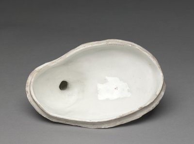 Hen and Chicks Tureen, Chelsean posliinitehdas, n. 1755 tekijältä British School
