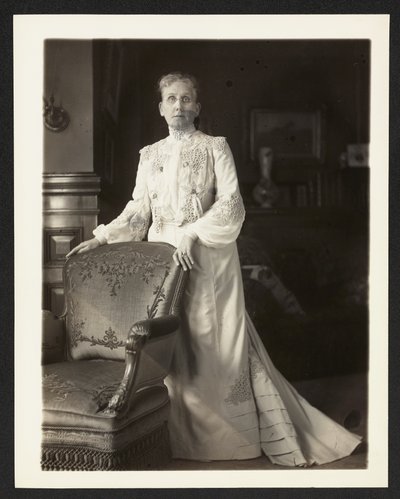Rouva John Arbuckle, n. 1900-1910 tekijältä Burr William McIntosh