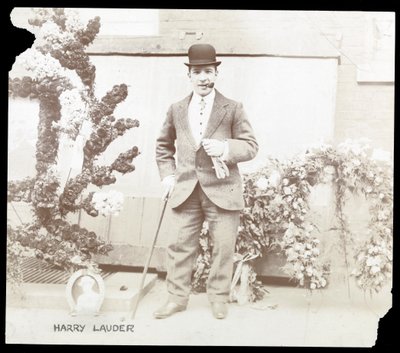 Harry Lauder, n. 1905 (hopeagelatiiniprintti) tekijältä Byron Company