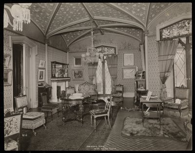 Helen Gouldin kartanon (myöh. Jay Gouldin asunto) salonki Tarrytownissa, New Yorkissa, 1893-94 (hopeagelatiinivedos). tekijältä Byron Company
