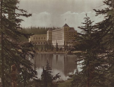 Chateau, Lake Louise (värikuva) tekijältä Byron Hill Harmon