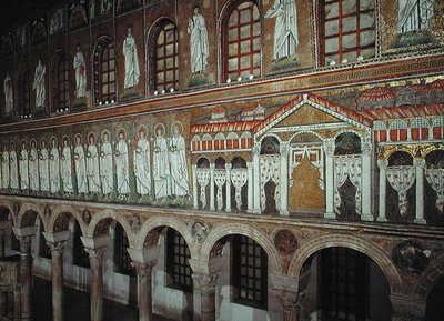 Palazzo di Teodoricon julkisivu ja marttyyrien kulkue, 527-99 (mosaiikki) tekijältä Byzantine School