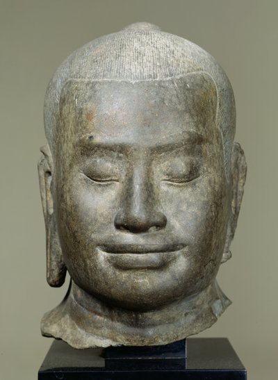 Kuningas Jayavarman VII:n (1181–1220) pää (pronssi) tekijältä Cambodian School