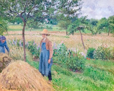 Puutarhuri seisoo heinäsuovasta, pilvinen taivas, Eragny tekijältä Camille Pissarro