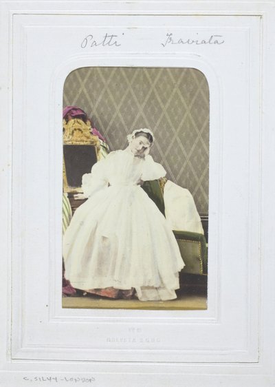 Adelina Patti, Traviata, 1860-69. tekijältä Camille Silvy