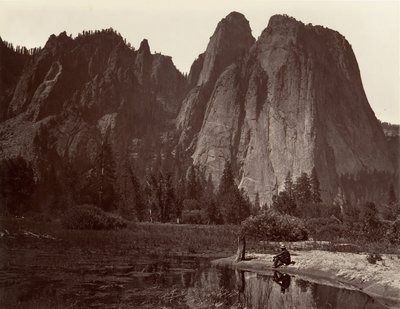Cathedral Rocks, Yosemite, n. 1872, painettu n. 1876. tekijältä Carleton E. Watkins.