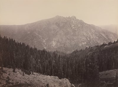 Davoncastle Butte, Sierra Nevada, n. 1866-1870. tekijältä Carleton E. Watkins