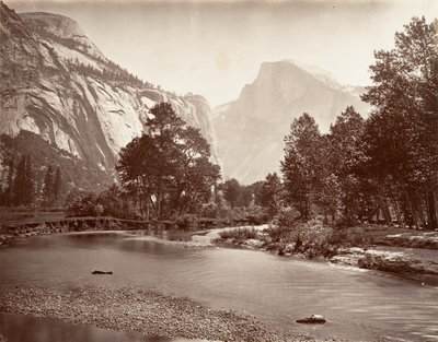 North and South Dome, Yosemite, n. 1872, painettu n. 1876. tekijältä Carleton E. Watkins.