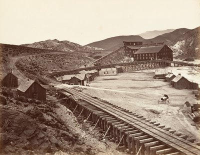 Eureka Quartz Mill and Flume, Nevada, 1875, painettu n. 1876. tekijältä Carleton Emmons Watkins