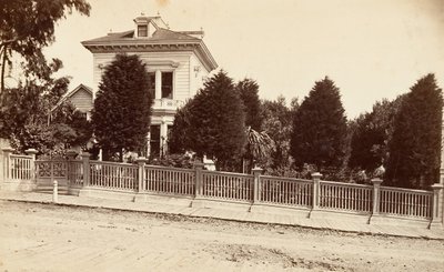 Charles Bernardin asuinpaikka. 312 Oak Street, San Francisco, Kalifornia, n. 1876. tekijältä Carleton Emmons Watkins