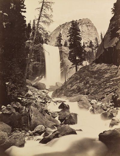 Vernal Fall, Yosemite, 1865-66, painettu n. 1875. tekijältä Carleton Emmons Watkins