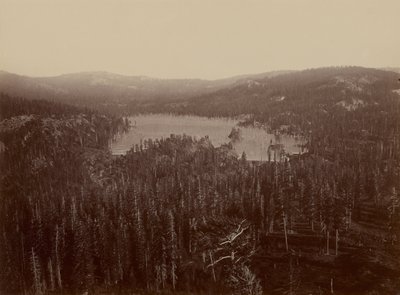 Patot ja järvi, Nevadan lääni, etäinen näkymä tekijältä Carleton Watkins