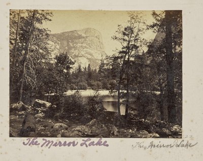 The Lake, Yosemiten laakso, Mariposa County, CAL. (nro 1028) tekijältä Carleton Watkins