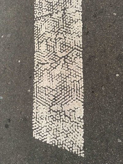 Sävellys - Street, 2019 (kuva) tekijältä Cécile Jamet
