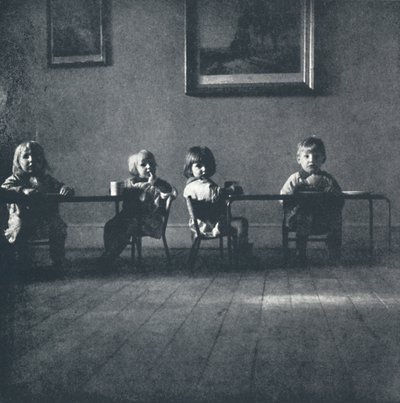 Sisustus istumahahmoilla, 1941 tekijältä Cecil Beaton