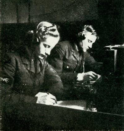 On Signals Duty, c1943. tekijältä Cecil Beaton