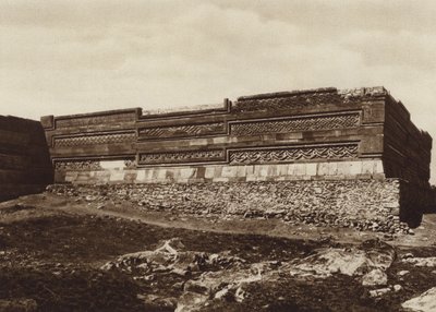 Mèxic: Ruïnes de Mitla, Estat Oaxaca (b/w photo)finnish tekijältä Cecile Seler Sachs