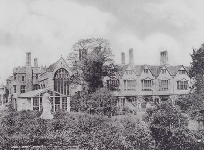 Knole, East Front (m/w kuva) tekijältä Charles Essenhigh Corke