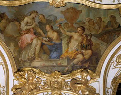 Psychen historia: "" Nymfit tarjoavat kukkia Psychessä Amourin palatsin kynnyksellä" Charles Joseph Natoiren kattomaalaus (Charles-Joseph Natoire tekijältä Charles Joseph Natoire