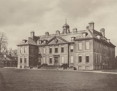 Belton House, Grantham, eteinen tekijältä Charles Latham