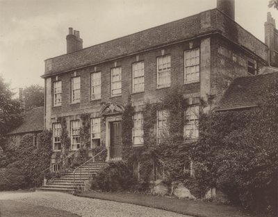 Talo länsipuolella Close, Salisbury tekijältä Charles Latham