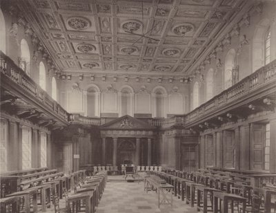 Senaatin talo, Cambridge tekijältä Charles Latham
