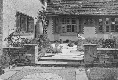 Lounaiskulma tekijältä Charles Latham