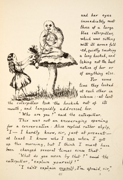 Alice saa neuvoja Blue Caterpillarilta, kuvituksen Alices Adventures Under Ground -pubista. 1886 (faksimile) tekijältä Charles Lutwidge Dodgson