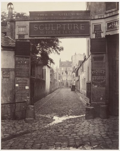 Cour Saint-Guillaume tekijältä Charles Marville