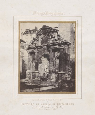 Suihkulähde Jardin du Luxembourgissa (Marie de Medicin luola) tekijältä Charles Marville
