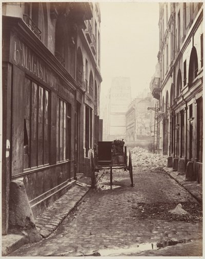 Rue Estienne nähtynä Rue Boucherilta tekijältä Charles Marville