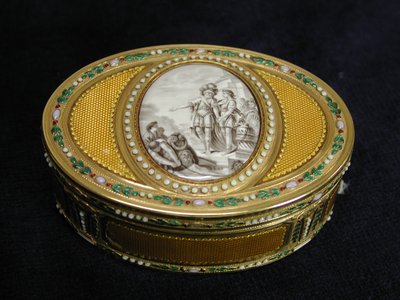 Nuuskalaatikko, jossa on miniatyyri, joka kuvaa Telemachuksen lähtöä Egyptistä 1780-81. tekijältä Charles Ouizille
