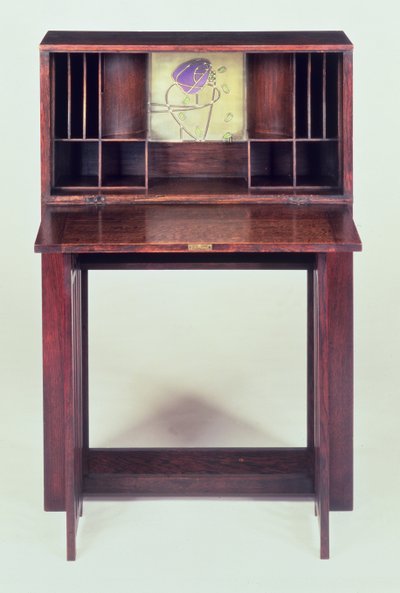 Huonekalut ja erilaiset esineet 1100- ja 1300-luvuilta tekijältä Charles Rennie Mackintosh