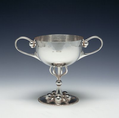 Sporting Cup tai Sugar Basin, n.1893 (hopea) tekijältä Charles Robert Ashbee