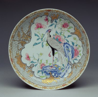 Pitkähäntäisellä linnulla, kivillä ja kukilla maalattu astia, Yongzheng-kausi, 1725-35 (munankuoriposliini) tekijältä Chinese School