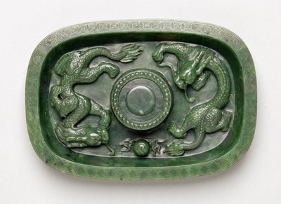 Keisarillinen kuppiteline (kivi ja puu) (katso myös 193799) tekijältä Chinese School