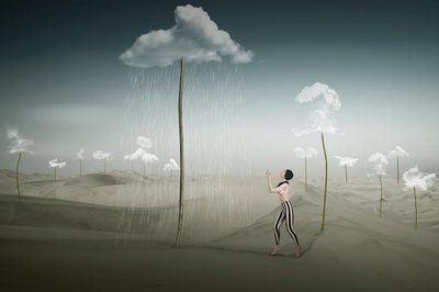 Surrealistinen aavikkosade tekijältä Christine von Diepenbroek