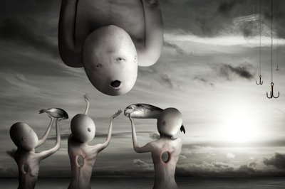 Surrealistinen kalauhrilahja tekijältä Christophe Kiciak