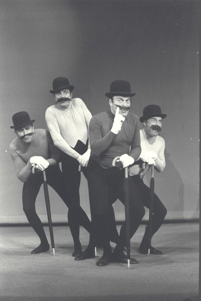 Les Frères Jacques tekijältä Claude Delorme