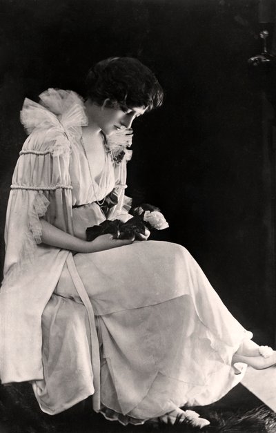 Phyllis Dare 1890-1975, englantilainen näyttelijä, 1900-luvun alku. tekijältä Claude Harris