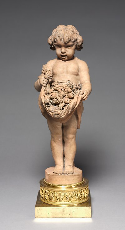Lapsi kantamassa hedelmiä ja kukkia, 1700-1800-luvun alku tekijältä Claude Michel Clodion