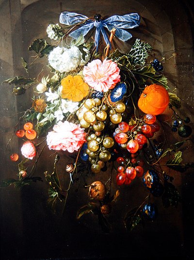 Kukkien ja hedelmien asetelma sidottu sinisellä rusetilla tekijältä Cornelis de Heem