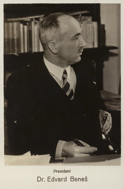 Edvard Benes tekijältä Czech Photographer