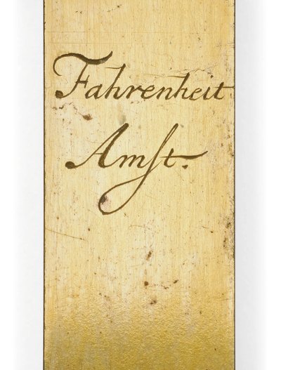 Signeerattu lämpömittarin asteikko tekijältä Daniel Gabriel Fahrenheit