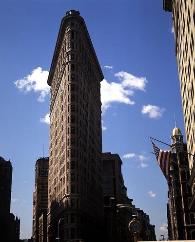 Flatiron-rakennus, valmistunut 1902 tekijältä Daniel Hudson Burnham