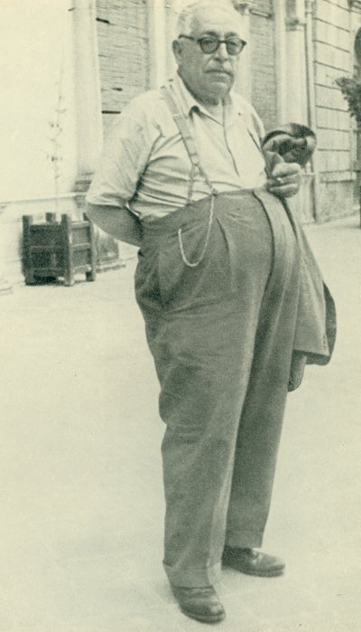 Don Calogero Vizzini (valkoinen kuva) tekijältä John Ward Dunsmore
